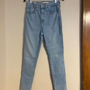 Levi's 721 High Rise Skinny Jeans - Size 27